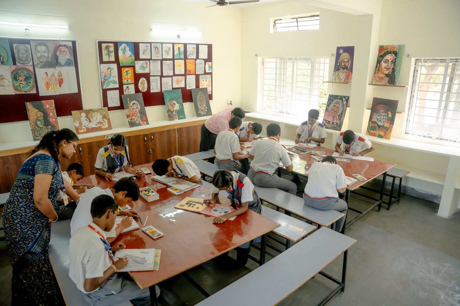 Art & Craft/UKP02296.jpg