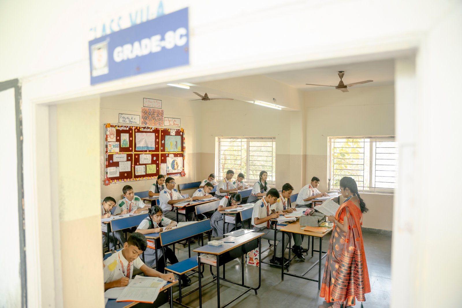 Class rooms/UKP01971.jpg