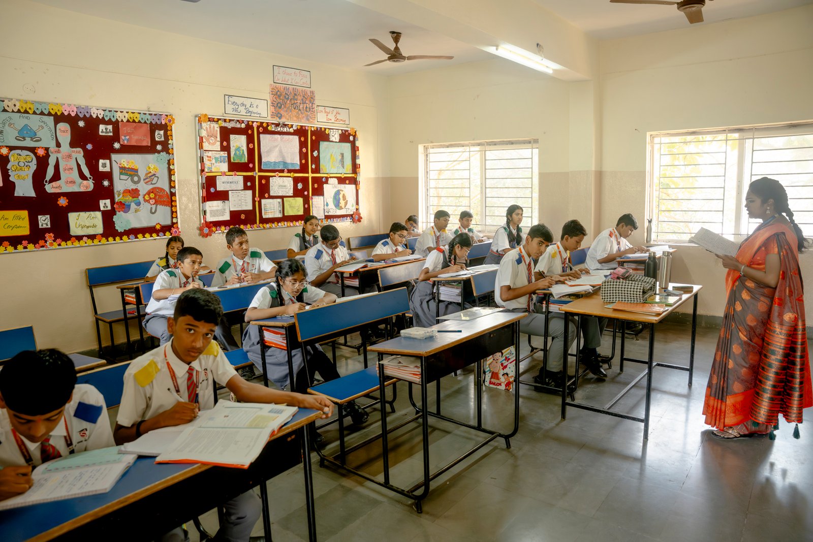 Class rooms/UKP01973.jpg