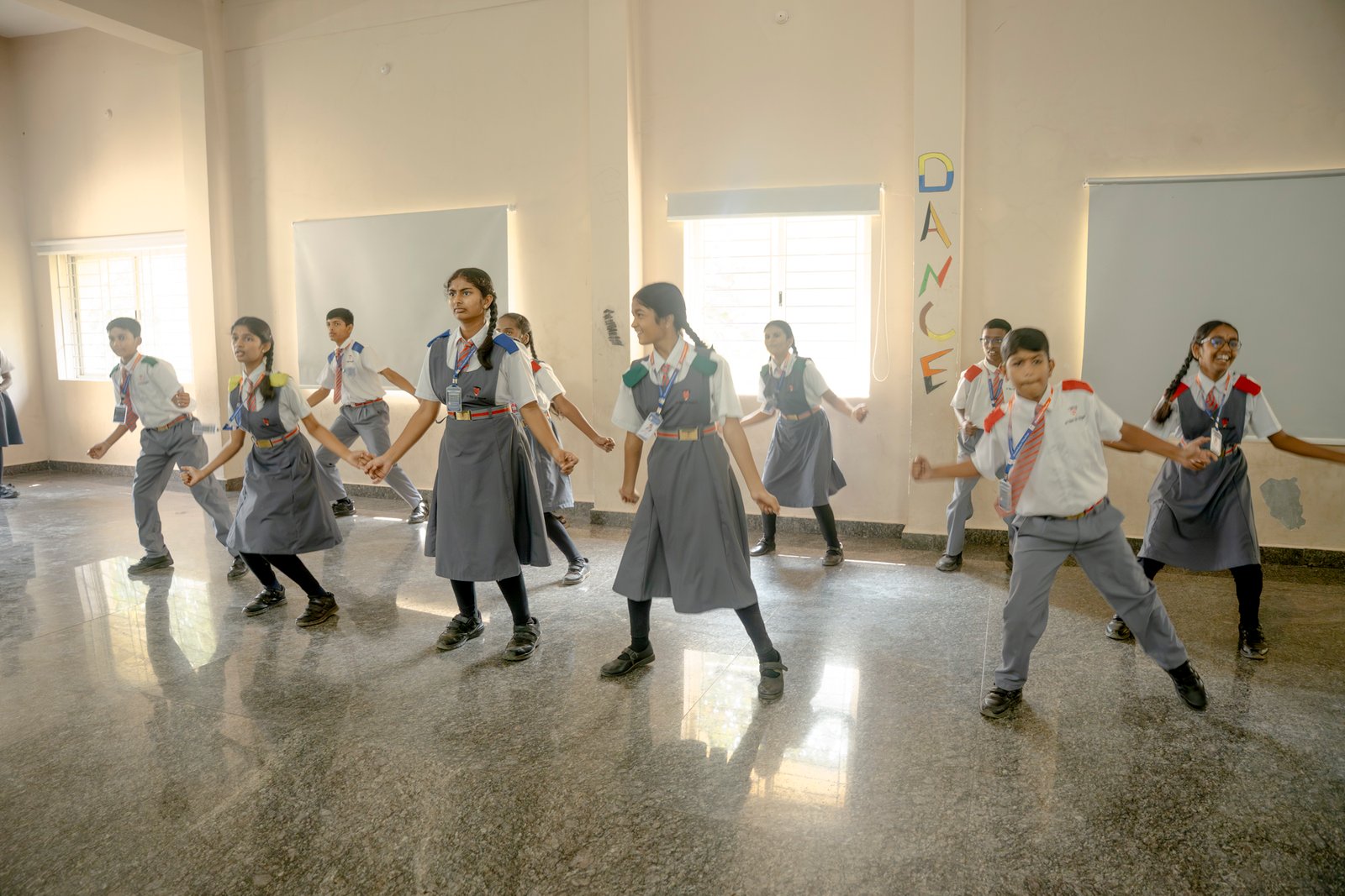 Dance room and classes/UKP02094.jpg