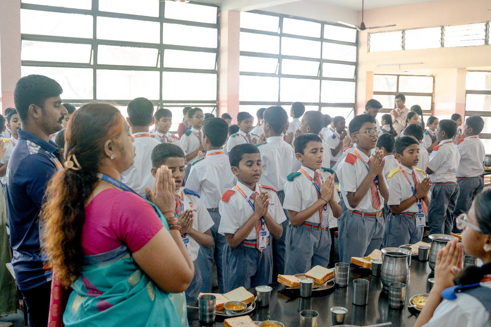 Dining hall/UKP01623.jpg