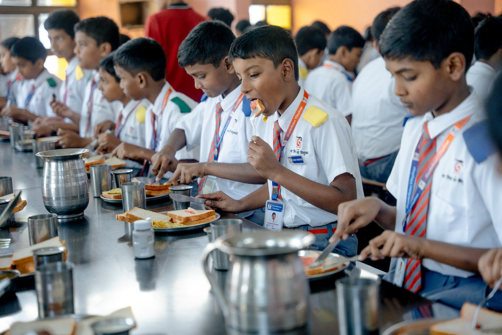 Dining hall/UKP01659.jpg
