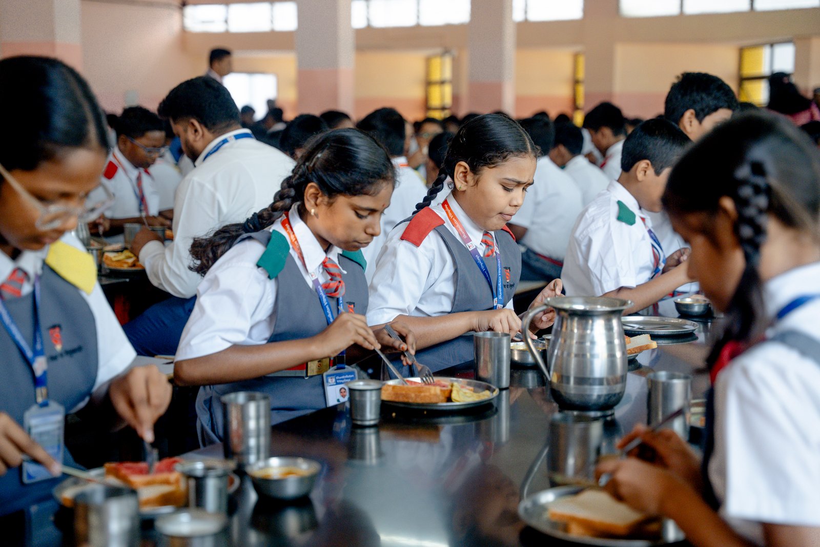 Dining hall/UKP01667.jpg