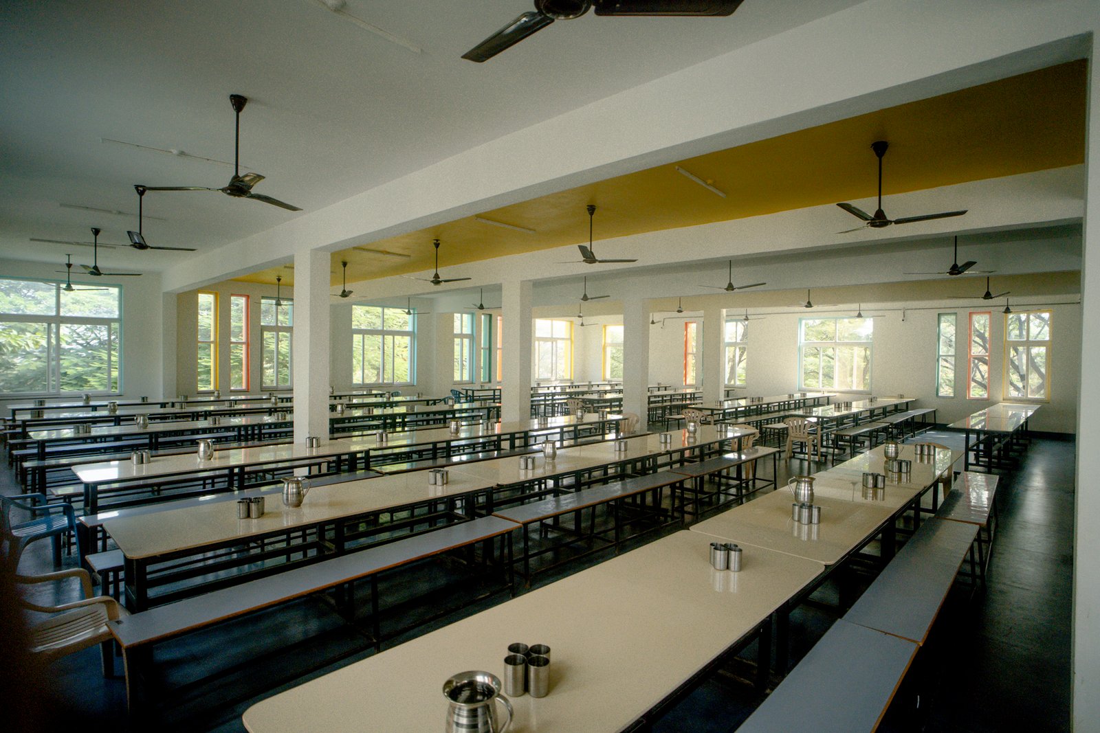 Dining hall/UKP01688.jpg