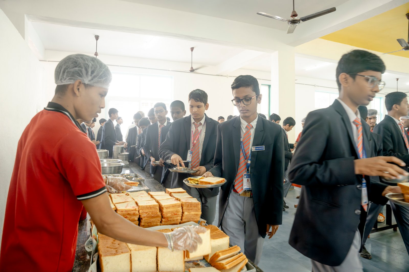 Dining hall/UKP01714.jpg