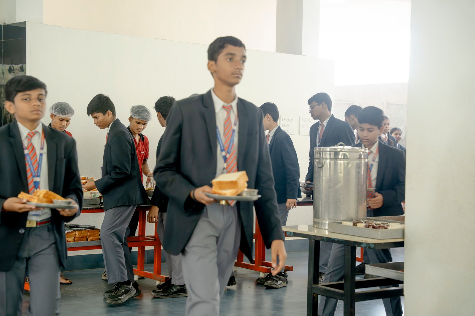 Dining hall/UKP01734.jpg