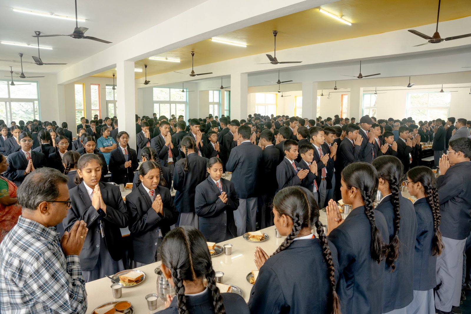 Dining hall/UKP01744.jpg