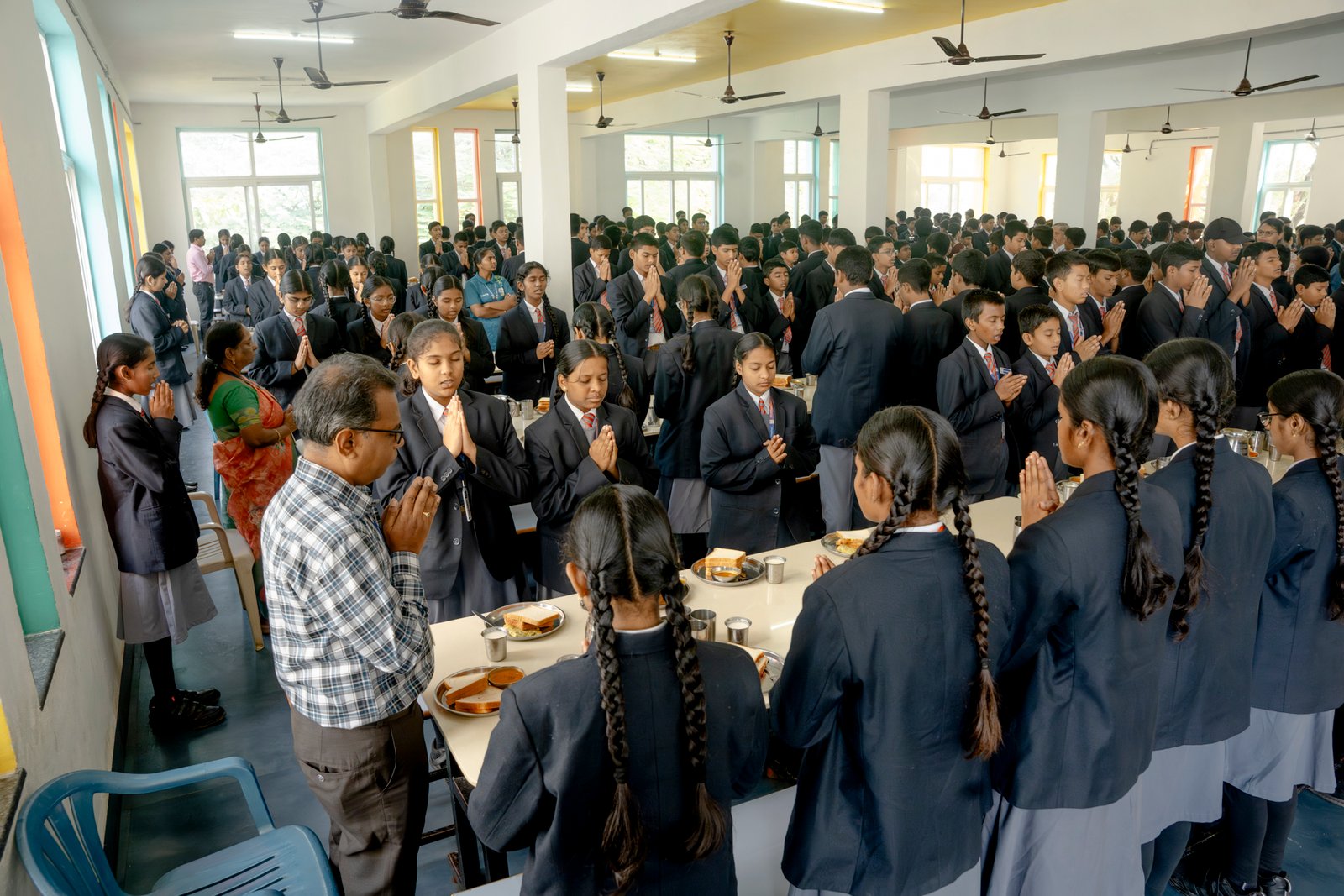 Dining hall/UKP01747.jpg