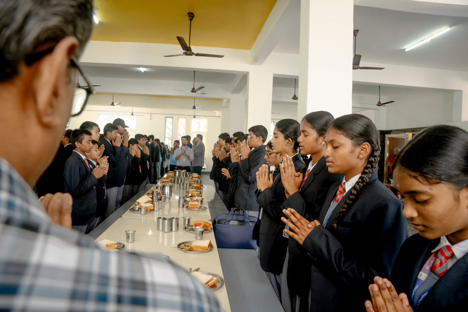 Dining hall/UKP01750.jpg