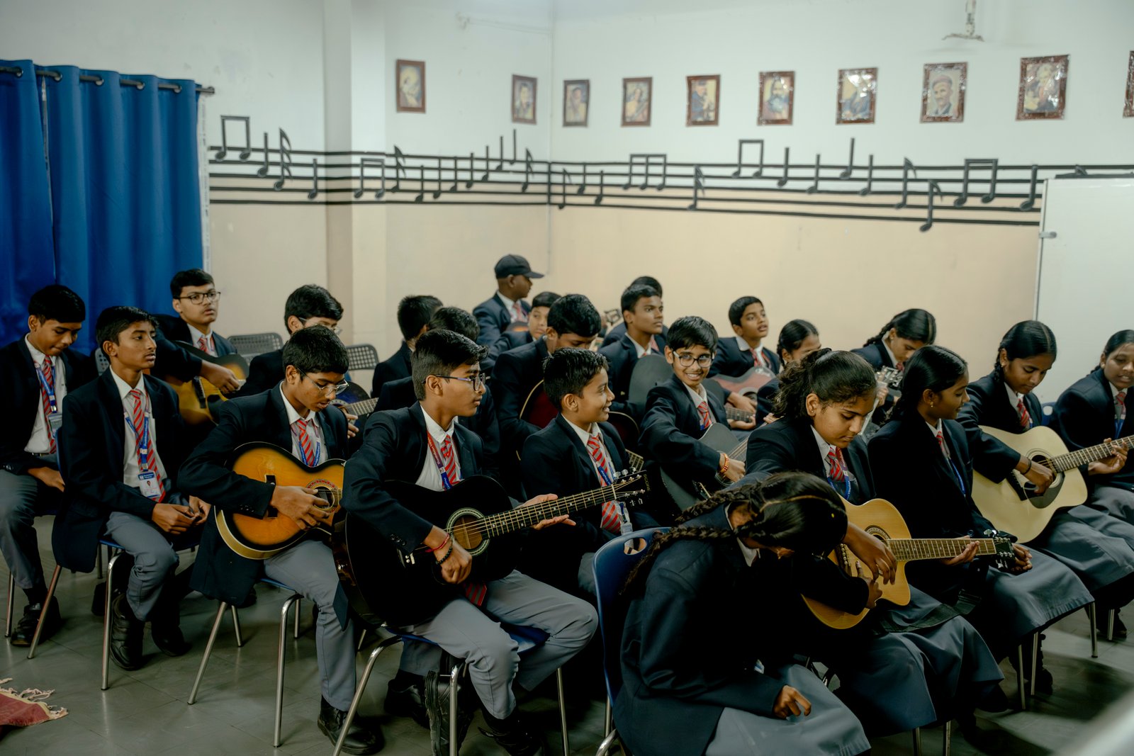Music/UKP01897.jpg