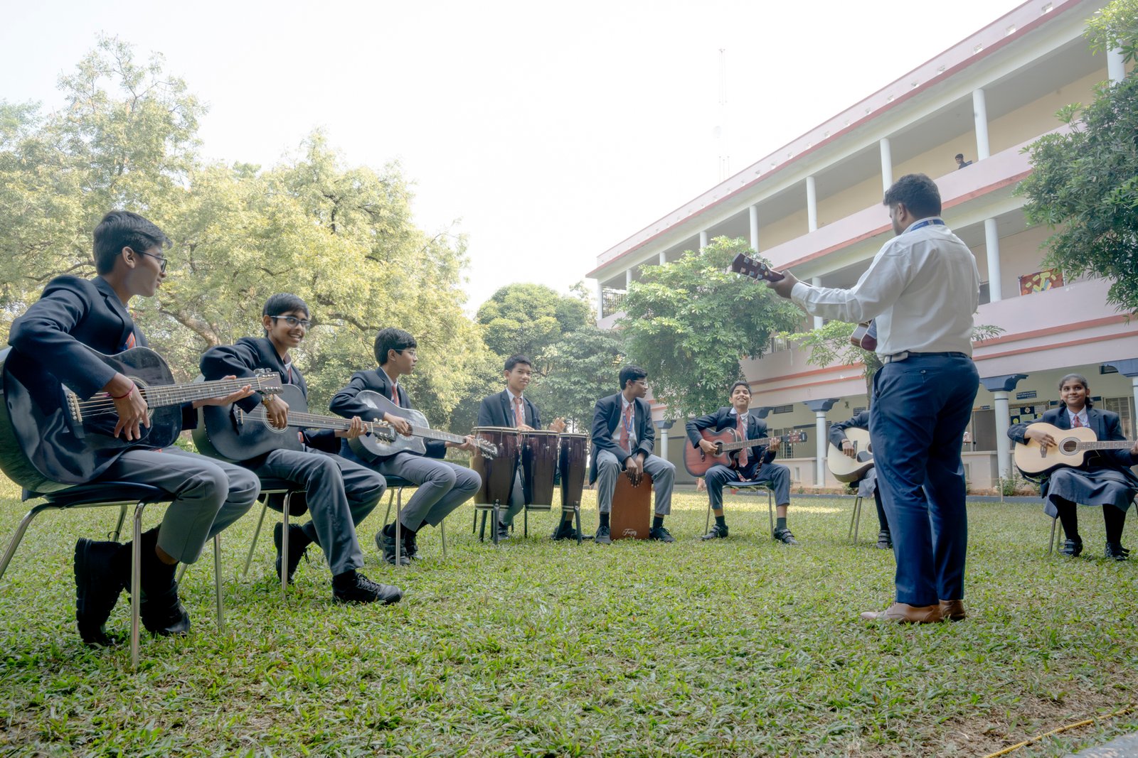 Music/UKP01941.jpg